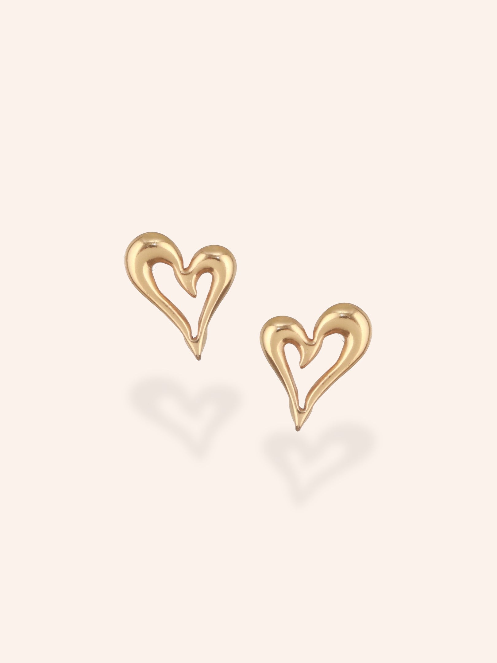 Sweetheart Studs-18K Gold Plated